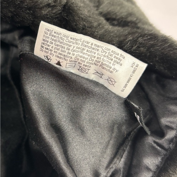 Isotoner faux fur newsboy cap, OS - Picture 6 of 8